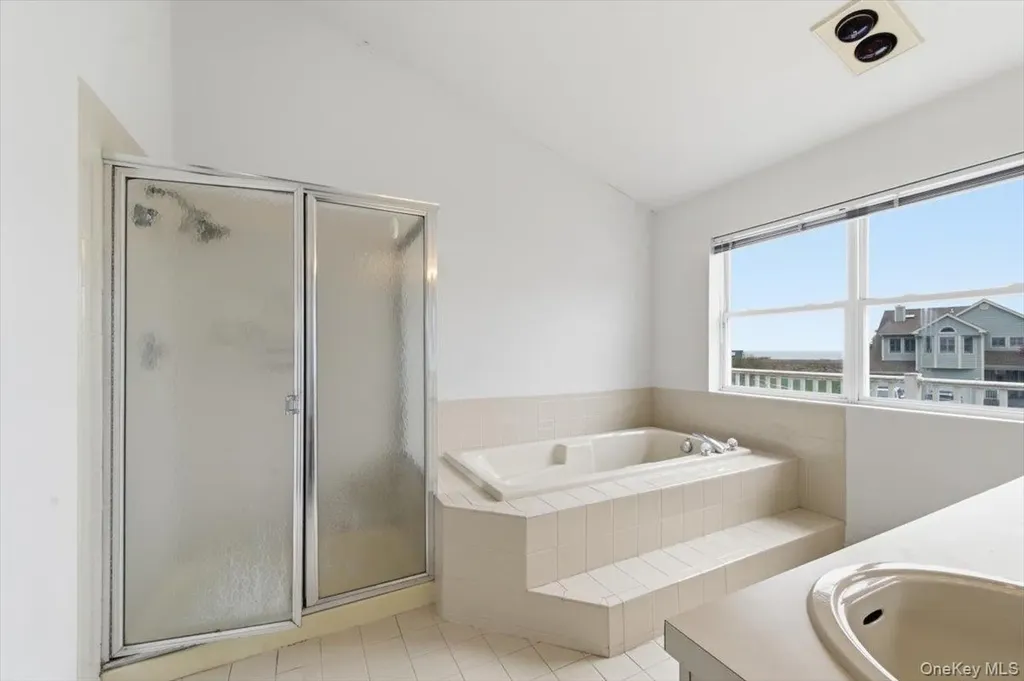 22 Spinnaker Lane East Patchogue NY 11772
