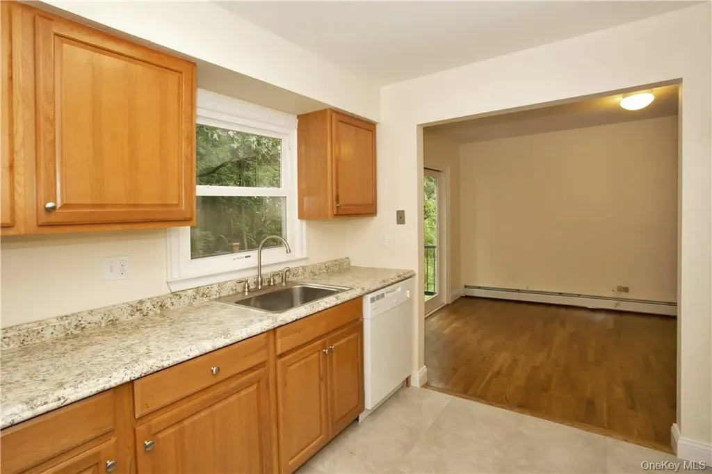 31 Margaret Keahon Drive Pearl River NY 10965