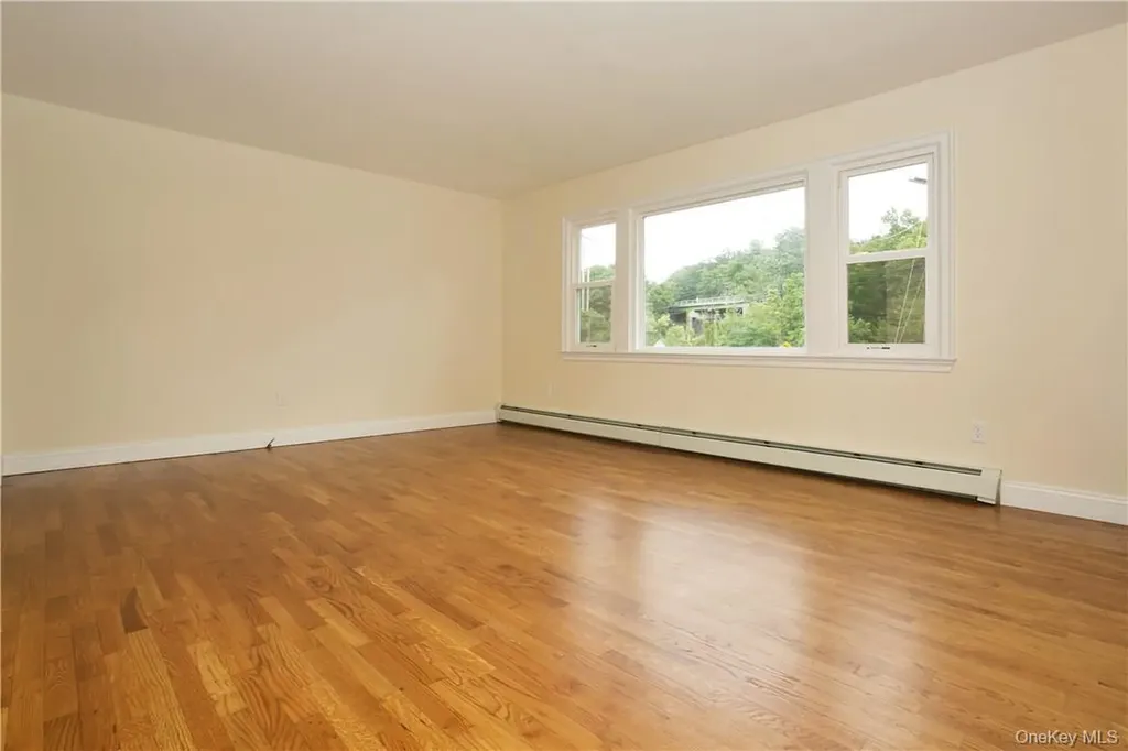 31 Margaret Keahon Drive Pearl River NY 10965
