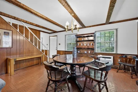 261 Wright Avenue Carle Place NY 11514