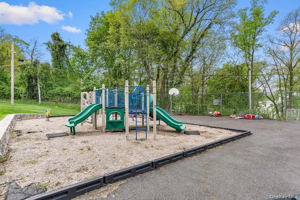 100 Cedar Street Dobbs Ferry NY 10522