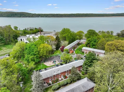 100 Cedar Street Dobbs Ferry NY 10522