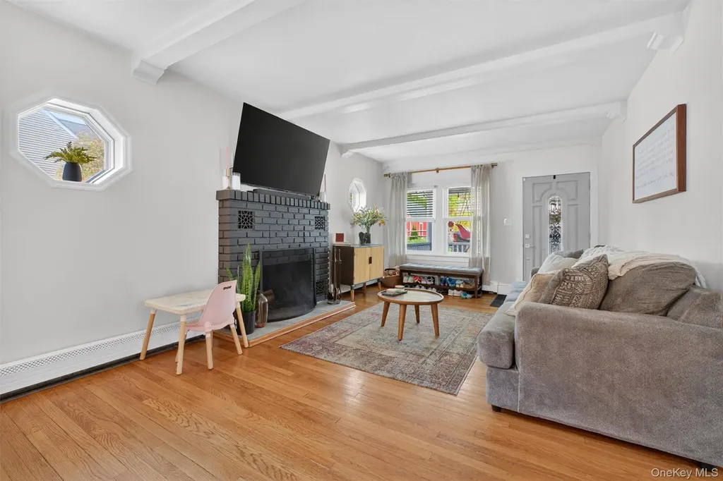 15 Roslyn Road Carmel NY 10512
