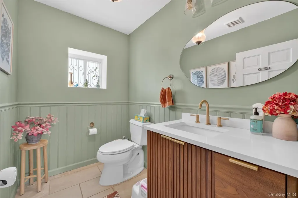 15 Roslyn Road Carmel NY 10512