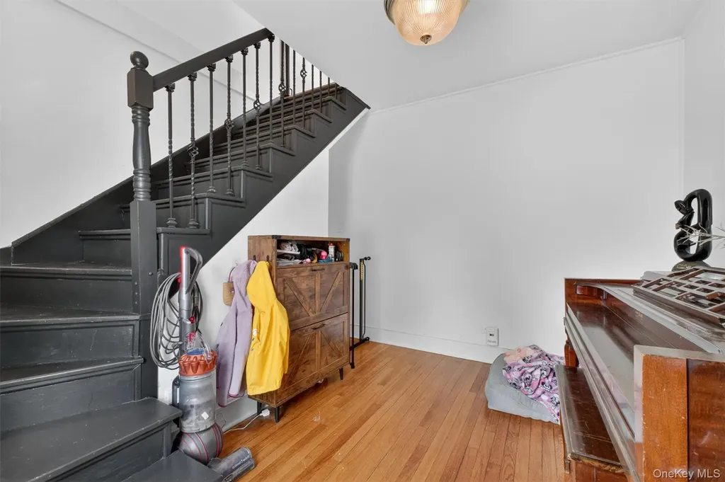 15 Roslyn Road Carmel NY 10512