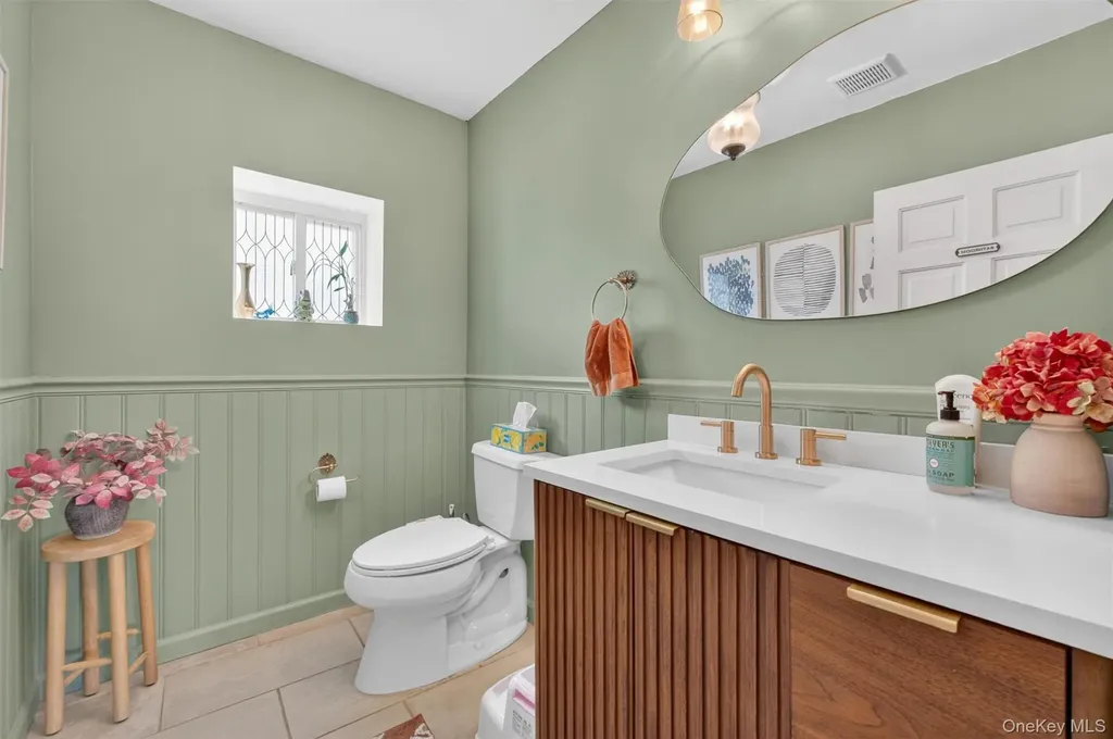 15 Roslyn Road Carmel NY 10512
