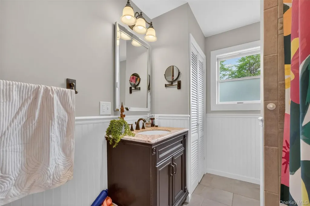 15 Roslyn Road Carmel NY 10512