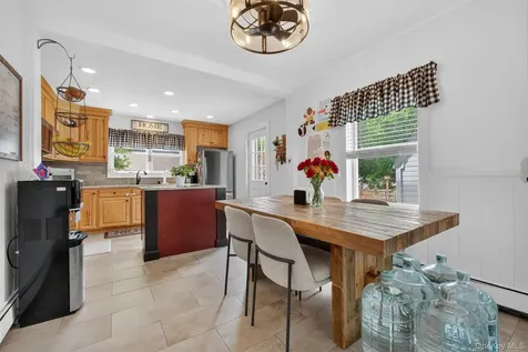 15 Roslyn Road Carmel NY 10512