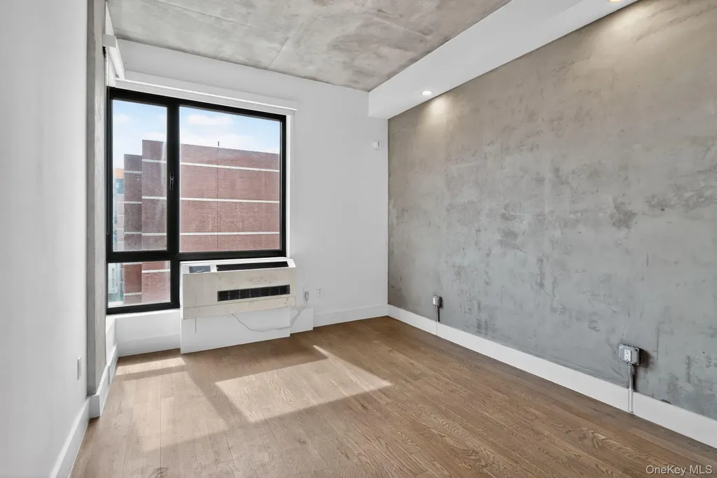 225 E 138th Street Bronx NY 10451