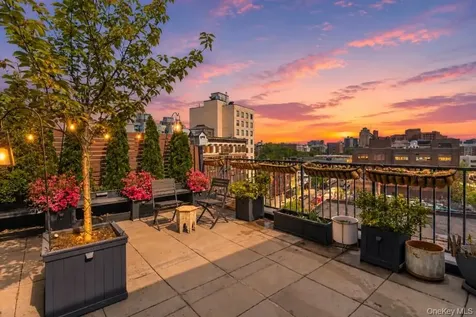 225 E 138th Street Bronx NY 10451