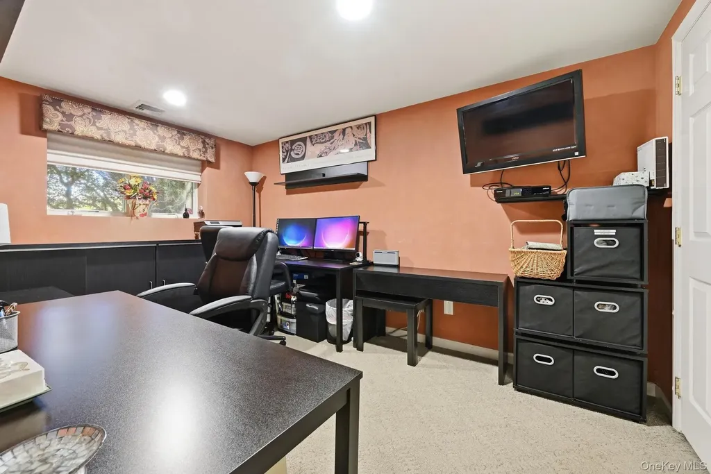 8 Herkimer Avenue Jericho NY 11753