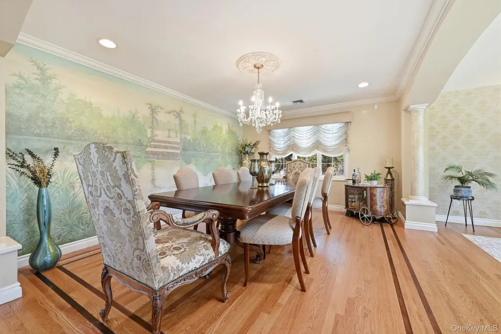 8 Herkimer Avenue Jericho NY 11753
