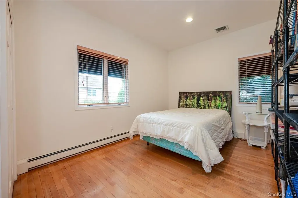 1701 Bay Boulevard Atlantic Beach NY 11509