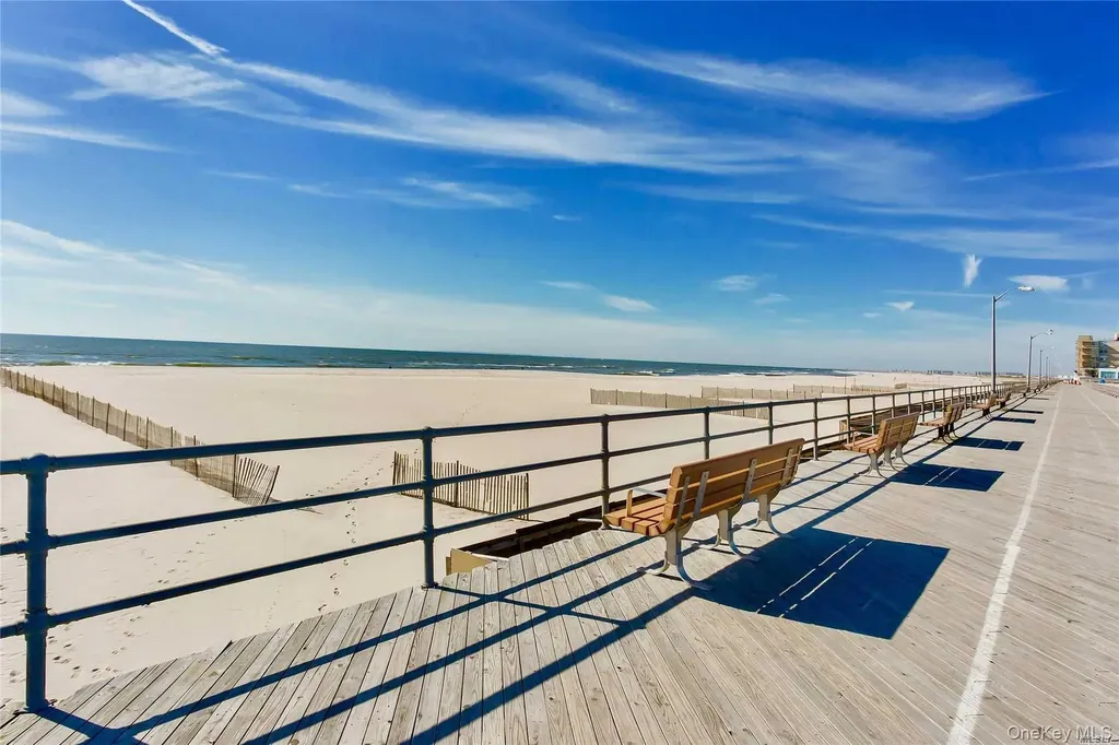 1701 Bay Boulevard Atlantic Beach NY 11509