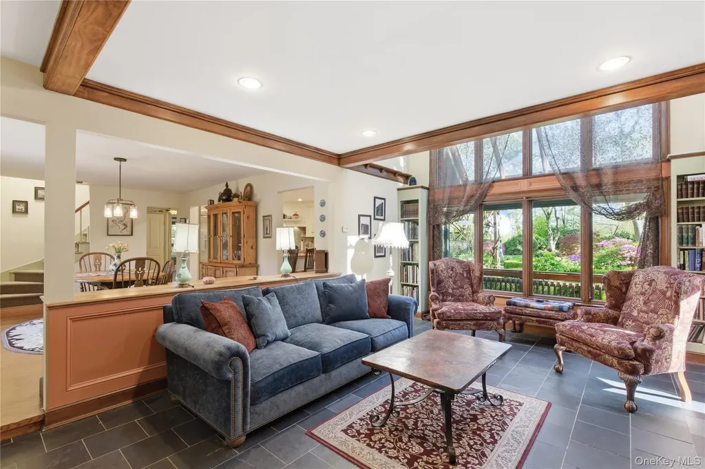 30 Semon Road Huntington NY 11743