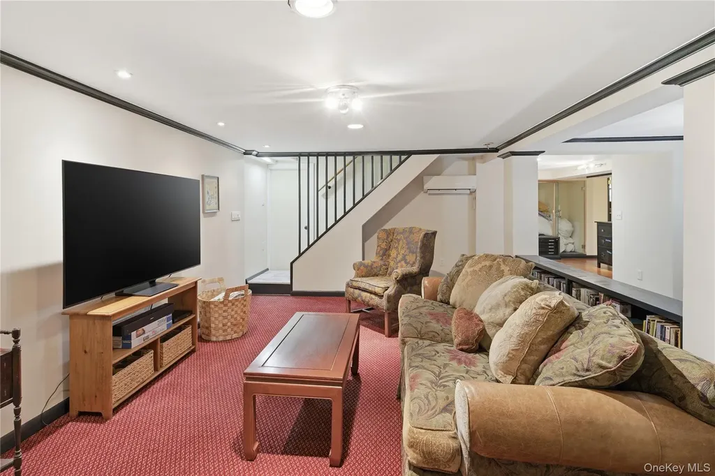 30 Semon Road Huntington NY 11743