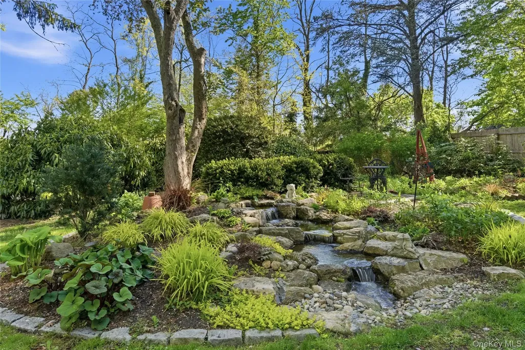 30 Semon Road Huntington NY 11743