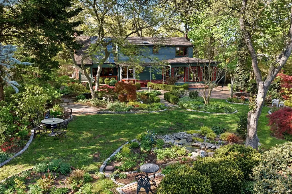 30 Semon Road Huntington NY 11743