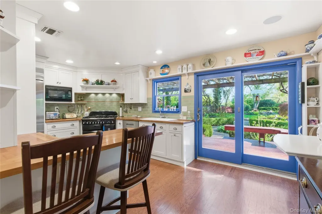 30 Semon Road Huntington NY 11743
