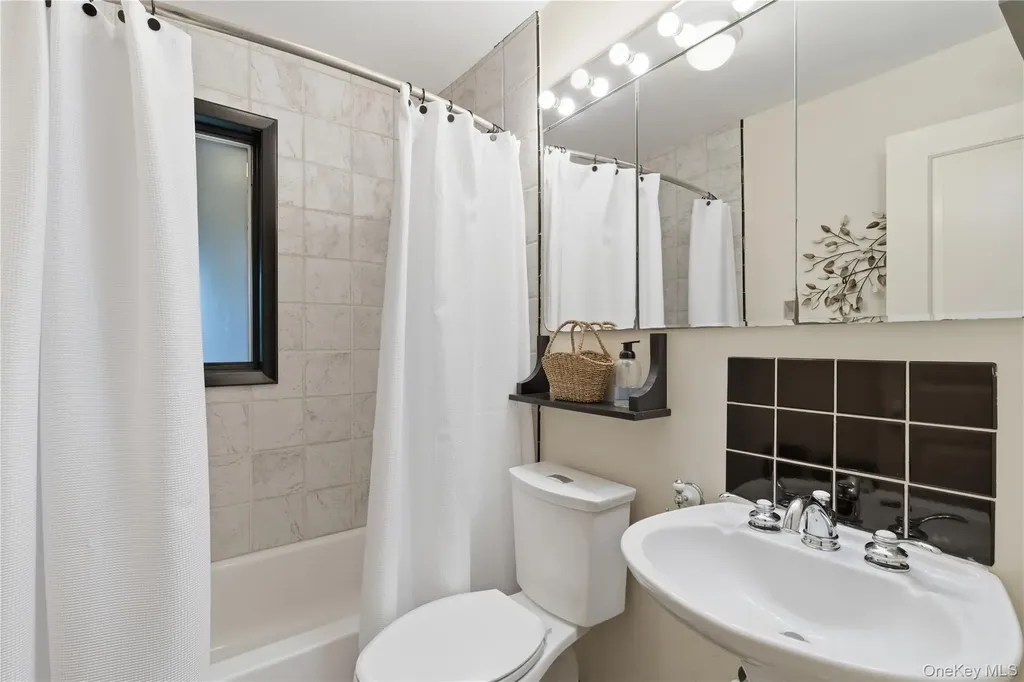 30 Semon Road Huntington NY 11743