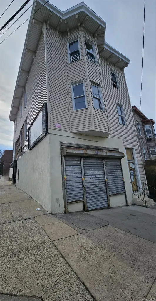 332 Walnut Street Yonkers NY 10701