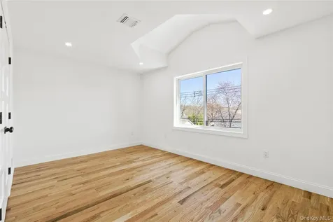 1014 Annadale Road Staten Island NY 10312