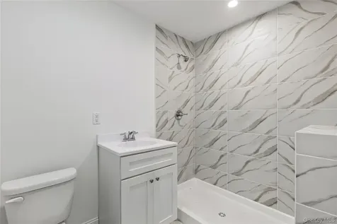 1014 Annadale Road Staten Island NY 10312