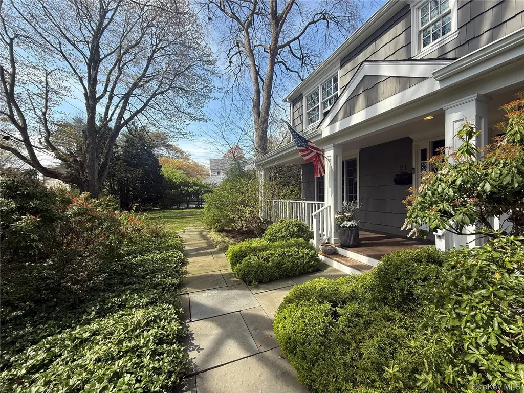 21 Westbank Road Rye NY 10580