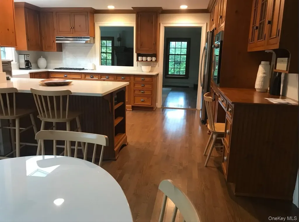 21 Westbank Road Rye NY 10580