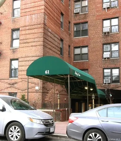 61 Oliver Street Brooklyn NY 11209
