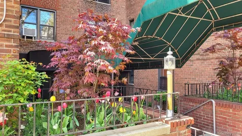61 Oliver Street Brooklyn NY 11209