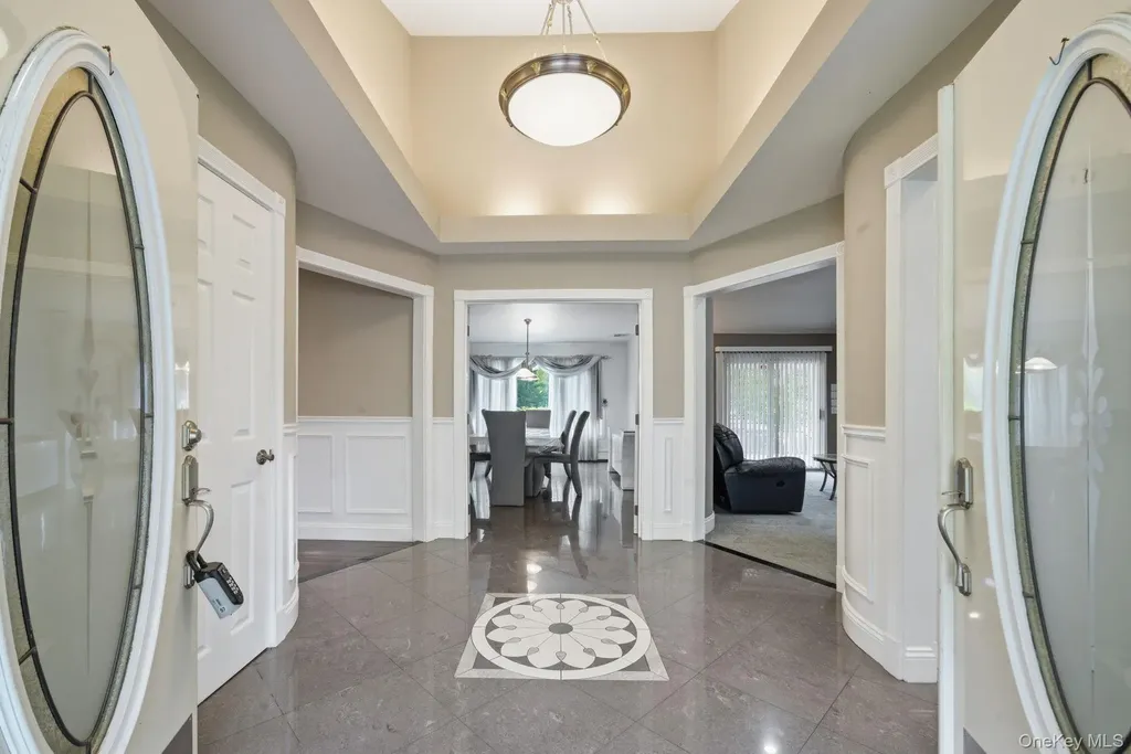14 Penn Drive Dix Hills NY 11746