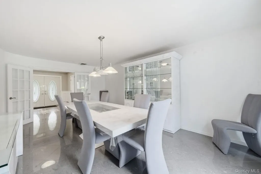 14 Penn Drive Dix Hills NY 11746