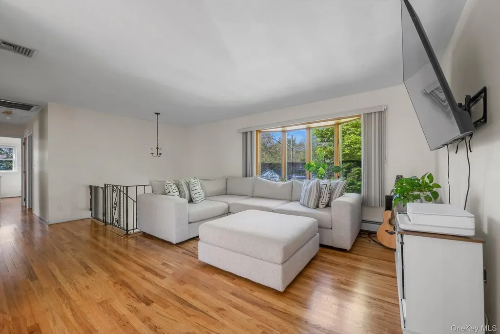 77 Magnolia Drive Kings Park NY 11754
