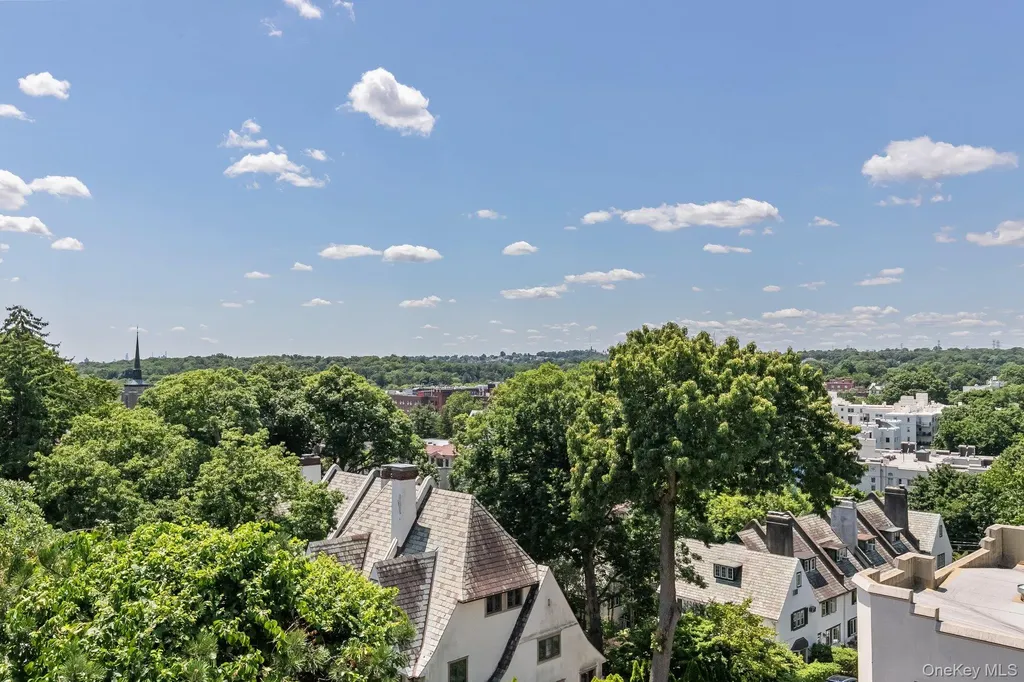 54 Sagamore Road Bronxville NY 10708