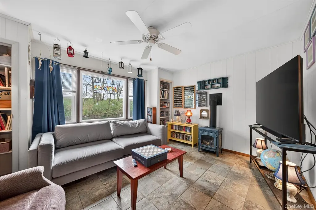 20 Oneil Circle Monroe NY 10950