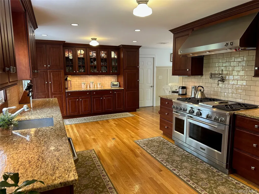 43 Canada Hill Drive Garrison NY 10524