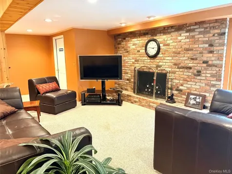 43 Canada Hill Drive Garrison NY 10524