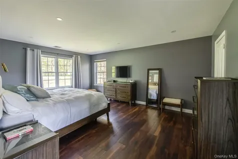 66 Gretna Road Pleasant Valley NY 12569