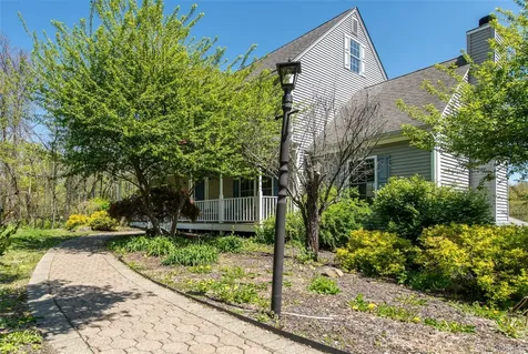 66 Gretna Road Pleasant Valley NY 12569