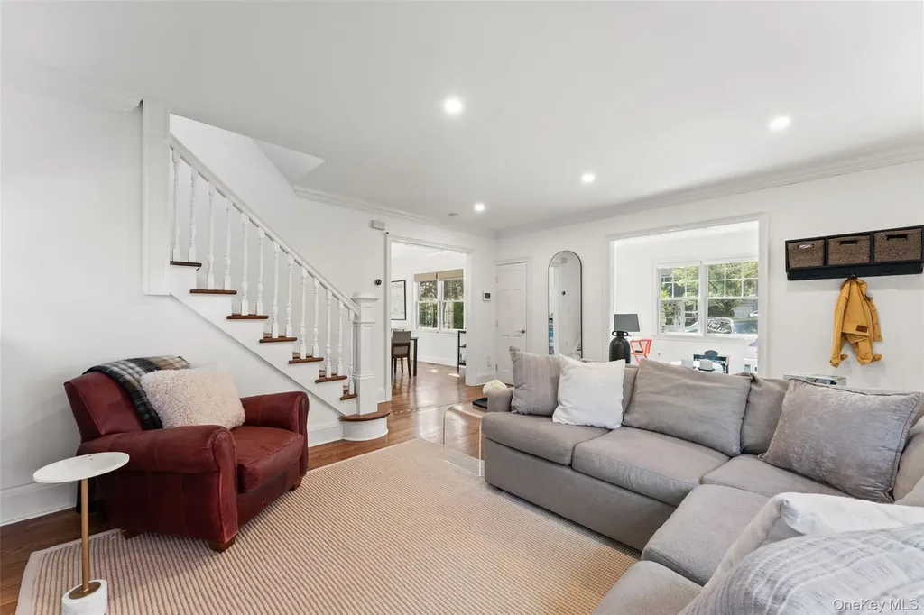 186 Murray Avenue Larchmont NY 10538