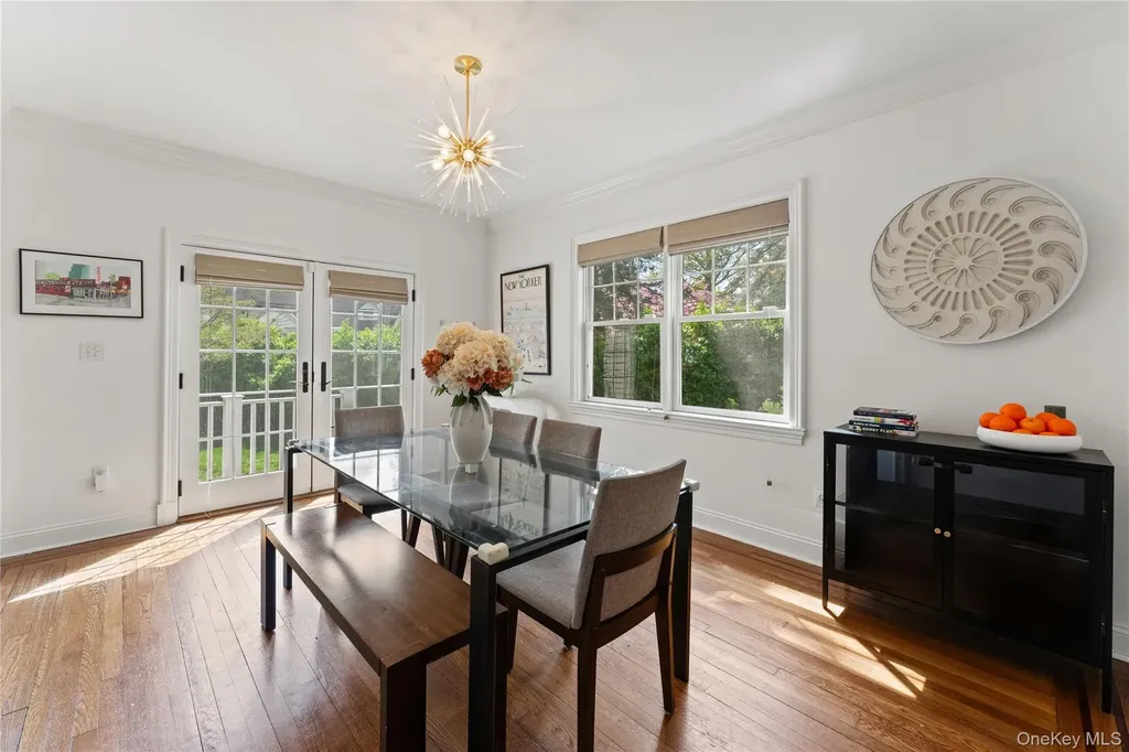 186 Murray Avenue Larchmont NY 10538