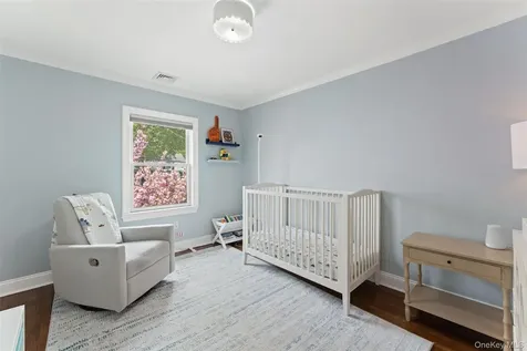 186 Murray Avenue Larchmont NY 10538