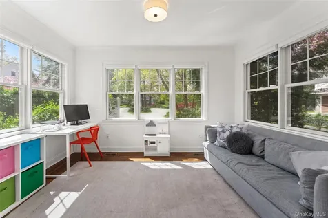 186 Murray Avenue Larchmont NY 10538