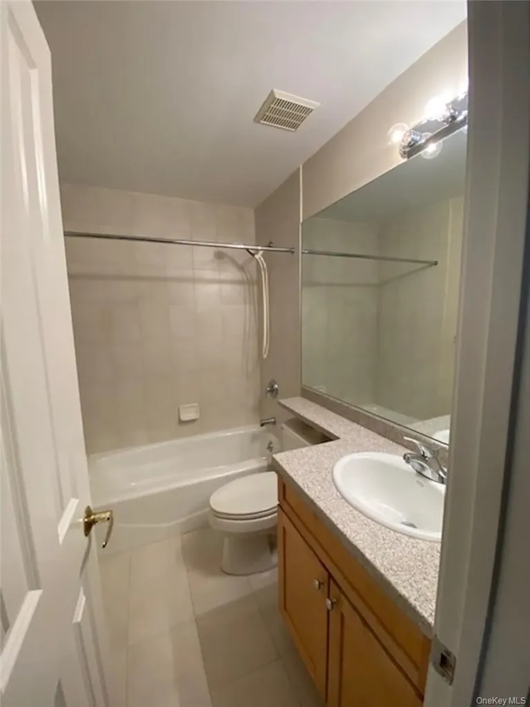 51 Winding Ridge Road White Plains NY 10603