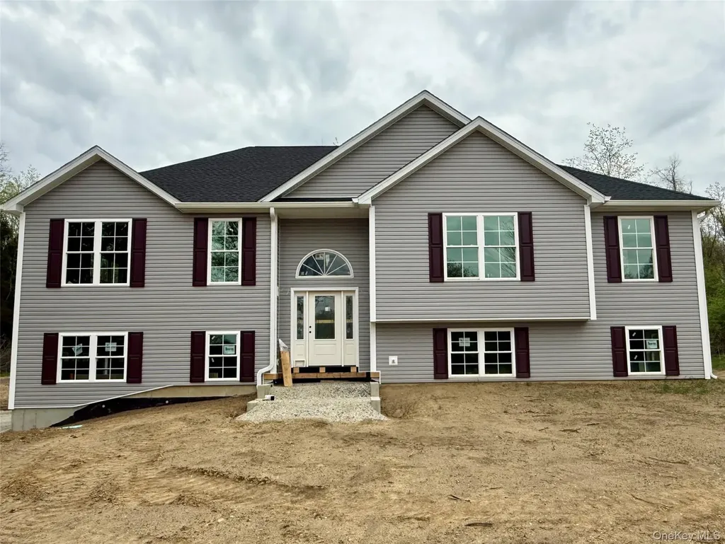 25 Fraleigh Lane Red Hook NY 12571