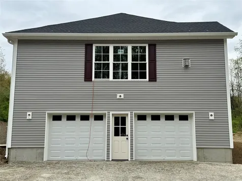 25 Fraleigh Lane Red Hook NY 12571