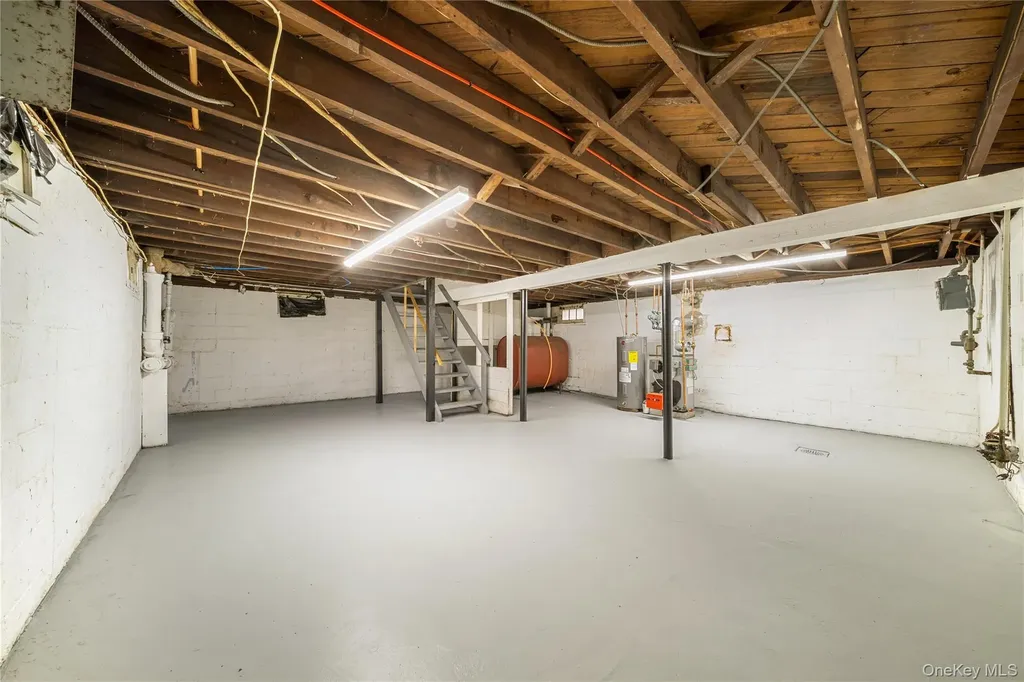 21 Voshage Street North Baldwin NY 11510