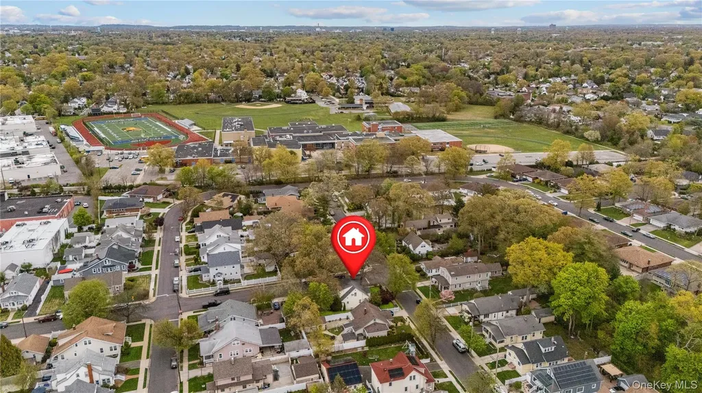 21 Voshage Street North Baldwin NY 11510