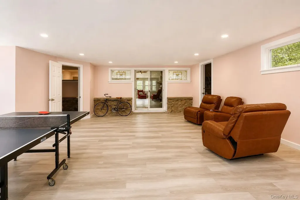 1 Warwick Place Florida NY 10921